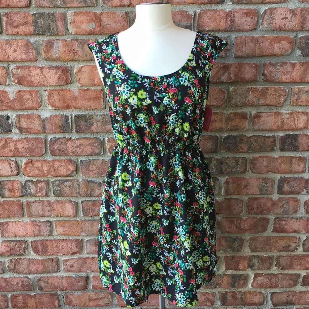 NWT Xhilaration Sleeveless Black Lattice Dress M